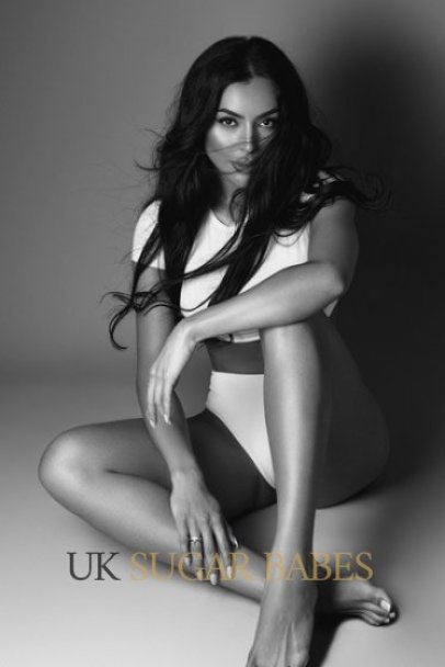 english escorts London busty elite VIP MIA