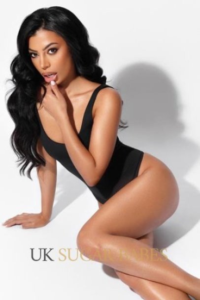 elite london escorts latin hot sexy petite MANNU